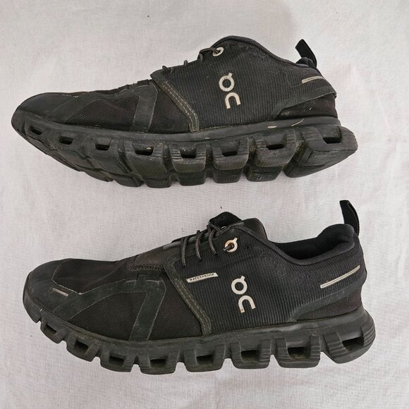 On Running Cloud Waterproof Sneakers Black - Size US 7 - Picture 6 of 9